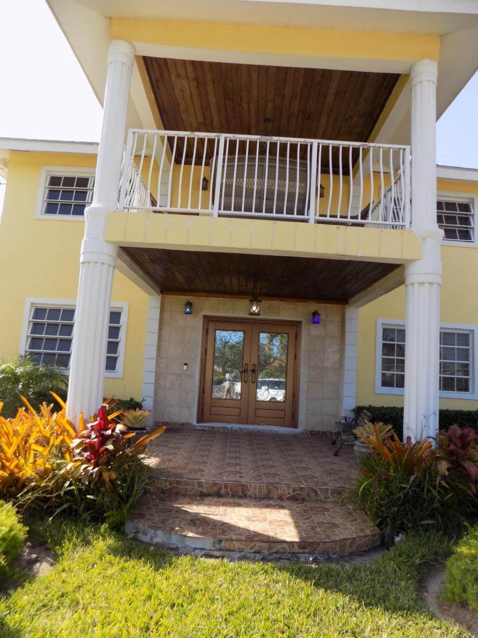 3. Single Family Homes for Rent at Coral Lakes, Coral Harbour, Nassau and Paradise Island Bahamas