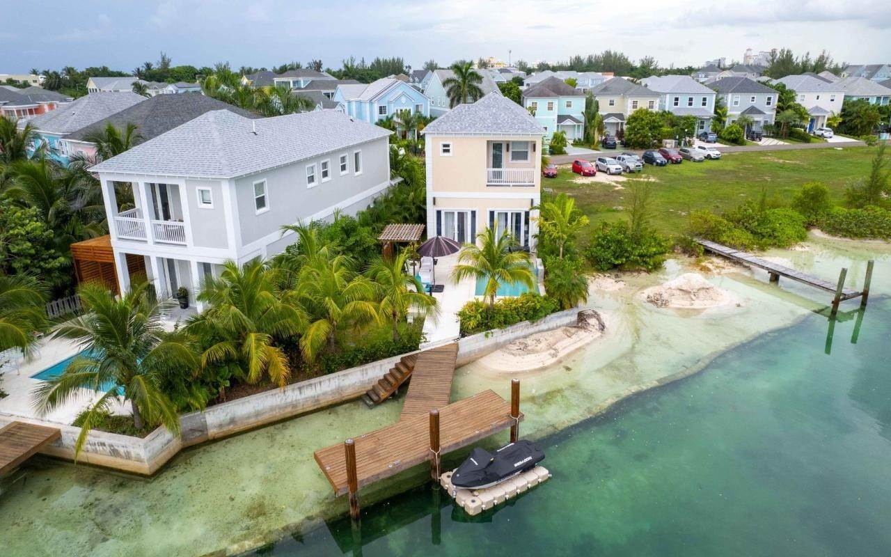 25. Single Family Homes for Sale at Sandyport, Cable Beach, Nassau and Paradise Island Bahamas