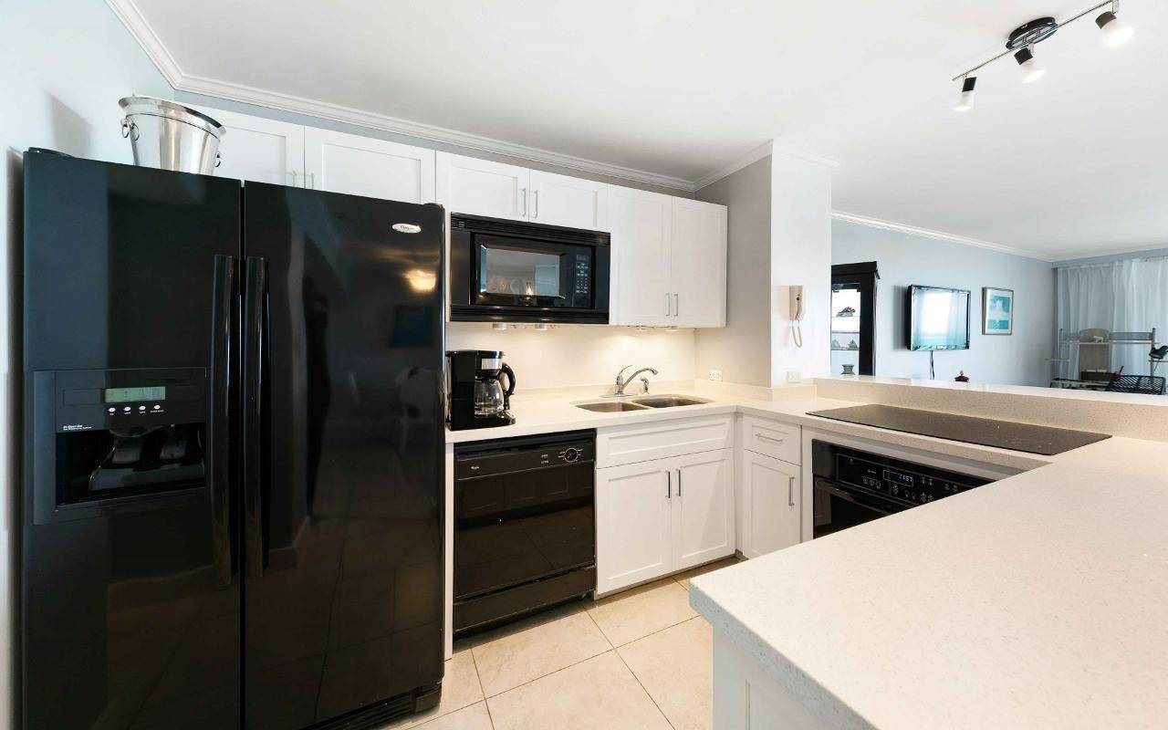 4. Condominiums por un Alquilar en Conchrest, Cable Beach, Nueva Providencia / Nassau Bahamas