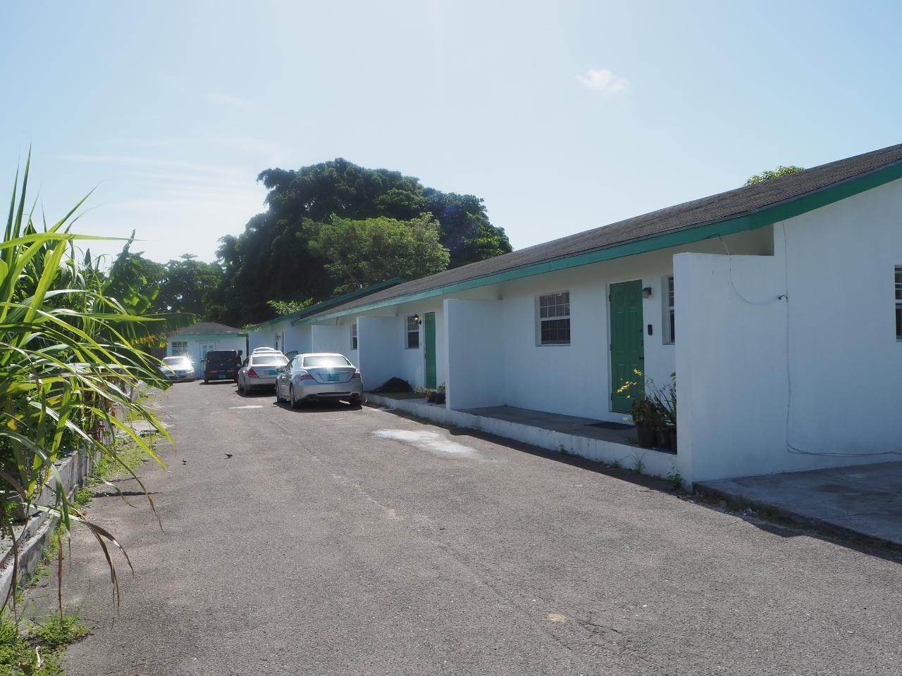 6. Multi-Family Homes por un Venta en Gladstone Road, Nueva Providencia / Nassau Bahamas