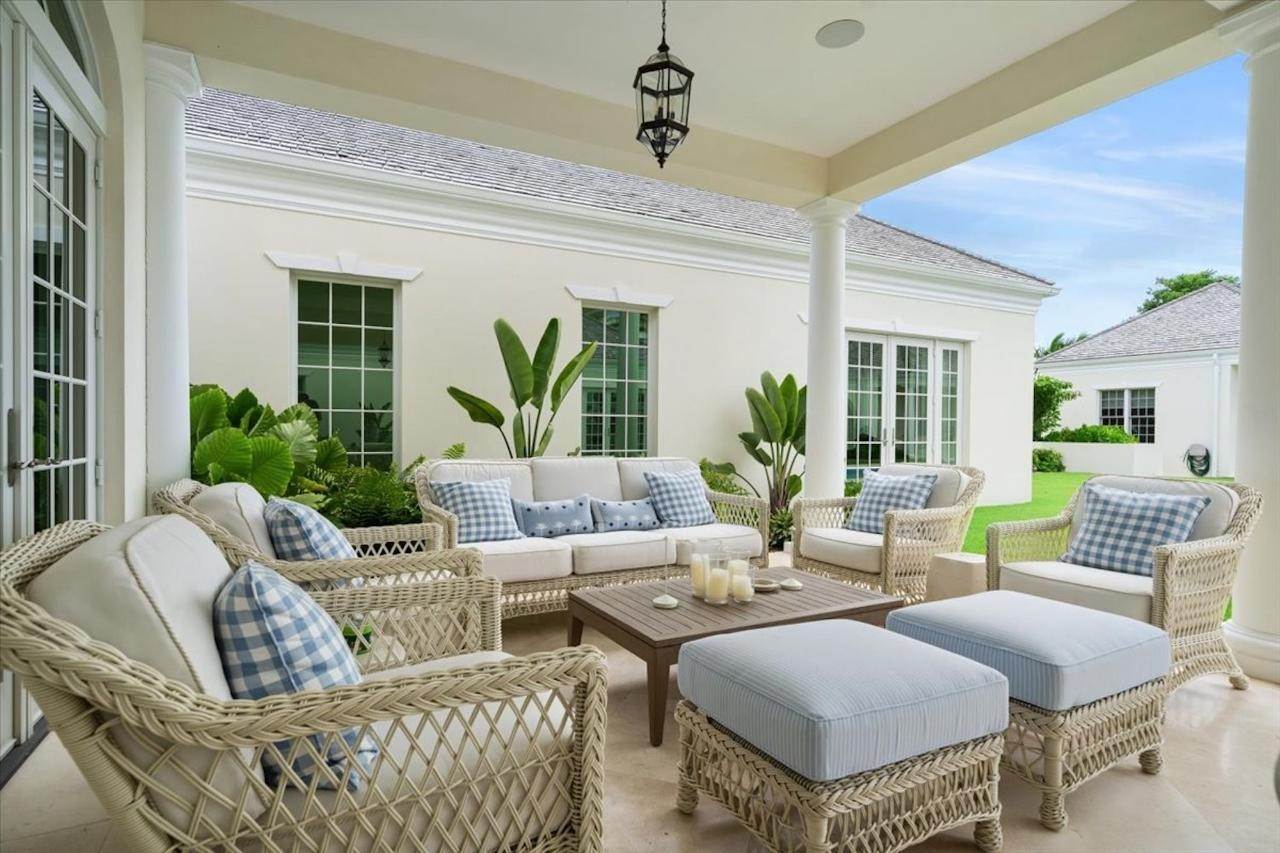 18. Single Family Homes for Sale at Lyford Cay, Nassau and Paradise Island Bahamas