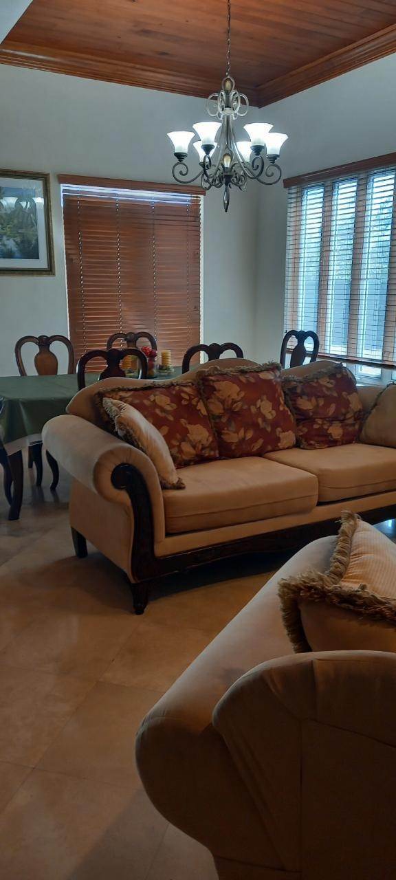 16. Multi-Family Homes for Rent at Westridge, Nassau and Paradise Island Bahamas