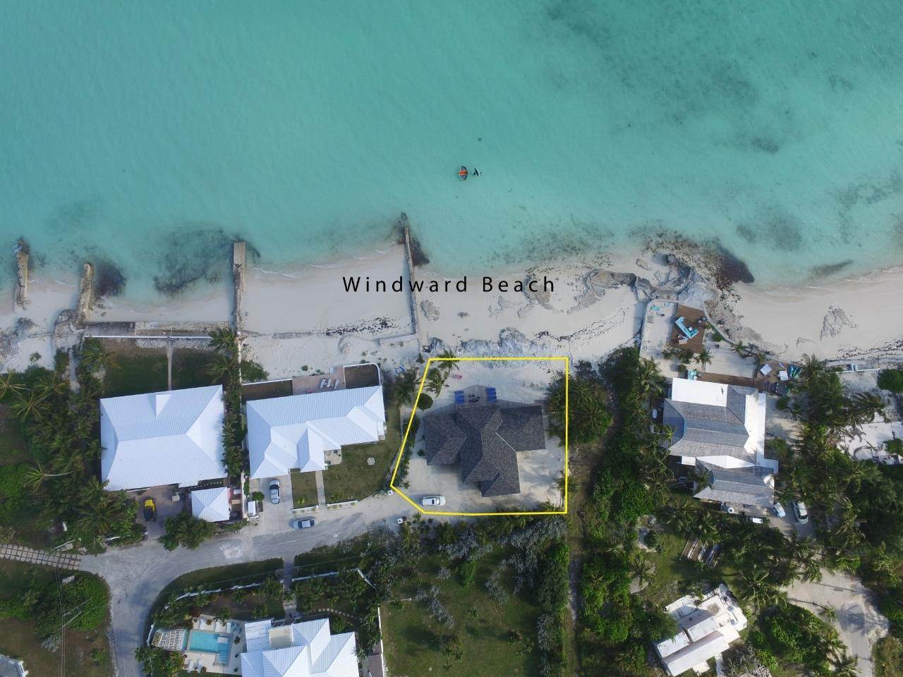36. Single Family Homes 为 销售 在 Windward Beach, Treasure Cay, 阿巴科 巴哈马